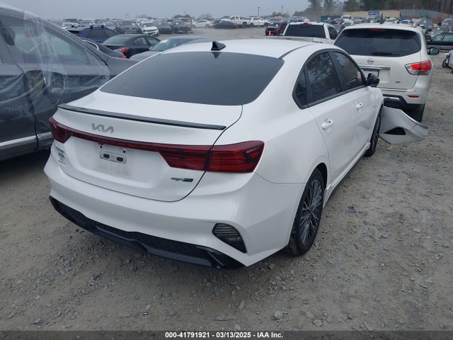 3KPF54ADXNE489347 KIA Forte Gt-line