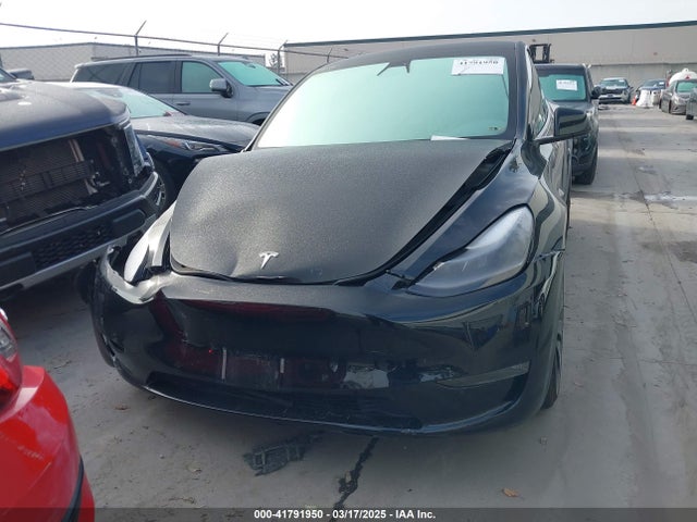 7SAYGDEF0NF448219 Tesla 2022