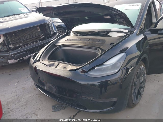 7SAYGDEF0NF448219 Tesla 2022