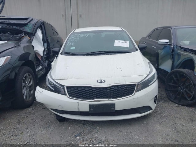 3KPFK4A74JE271563 KIA FORTE LX