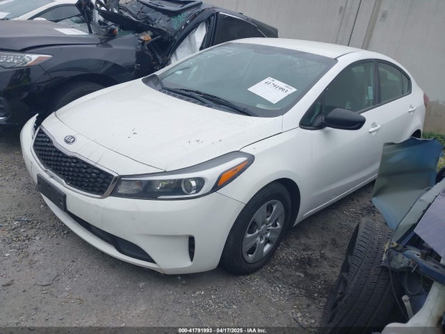 3KPFK4A74JE271563 KIA FORTE LX