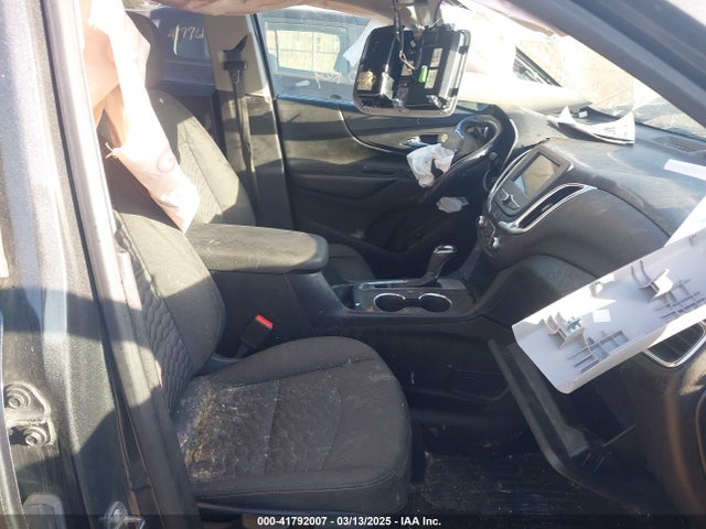Chevrolet EQUINOX LT 2019 2GNAXKEV7K6111131 Image 5