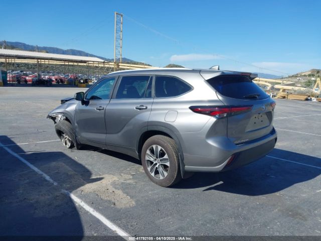 5TDKBRCHXSS646154 Toyota Highlander Hybrid Xle