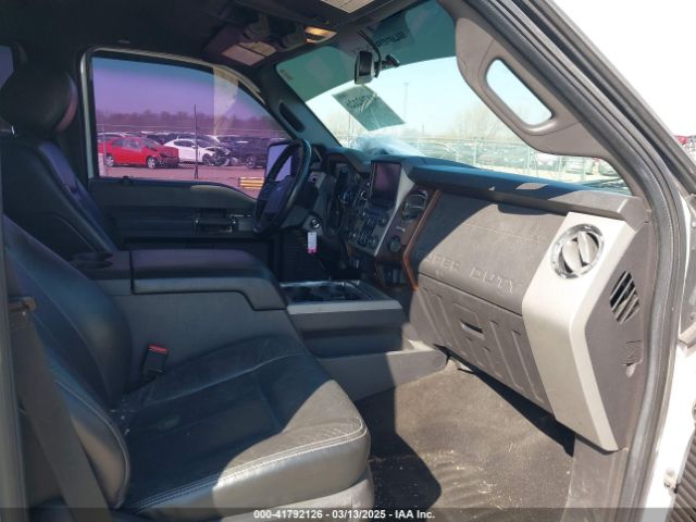 1FT7W2B69EEA77339 Ford F-250 Lariat