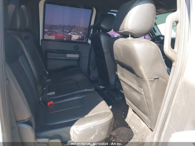 1FT7W2B69EEA77339 Ford F-250 Lariat