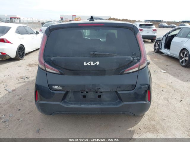KNDJ23AU3P7866102 KIA SOUL LX