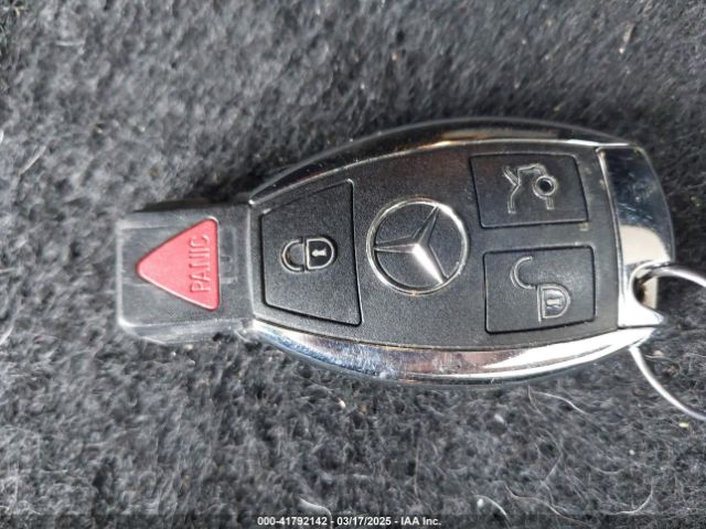 55SWF4KBXFU052095 Mercedes-Benz C 300 4matic/luxury 4matic/sport 4matic