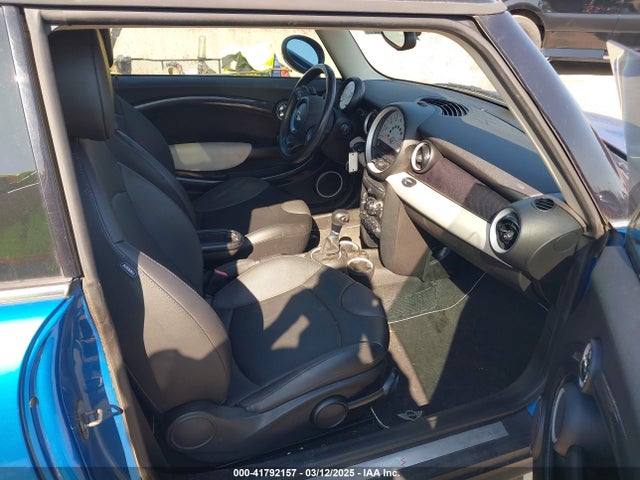 2012 MINI COOPER S WMWSV3C59CTY18006 Photo 4