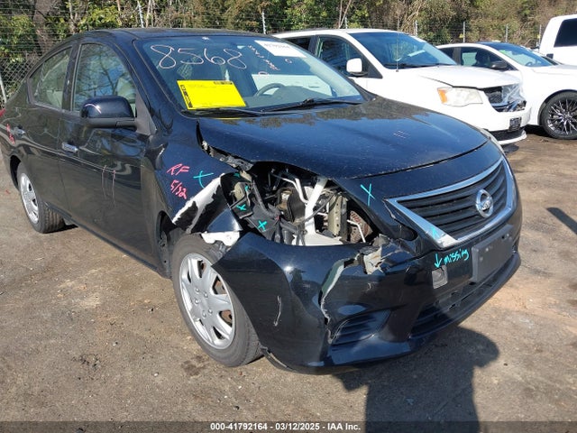 3N1CN7AP0EL832650 Nissan Versa 1.6 Sv