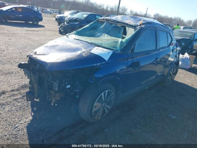3N1CP5CU5KL518375 Nissan KICKS SV