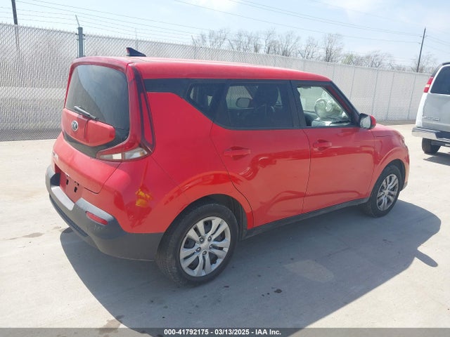KNDJ23AU4M7136792 KIA SOUL LX