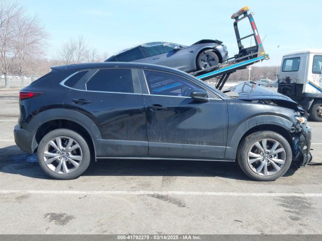 3MVDMBBL5MM312972 Mazda Cx-30 Select