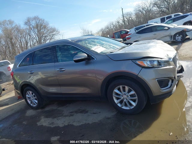 5XYPG4A33HG268167 KIA Sorento 2.4l Lx