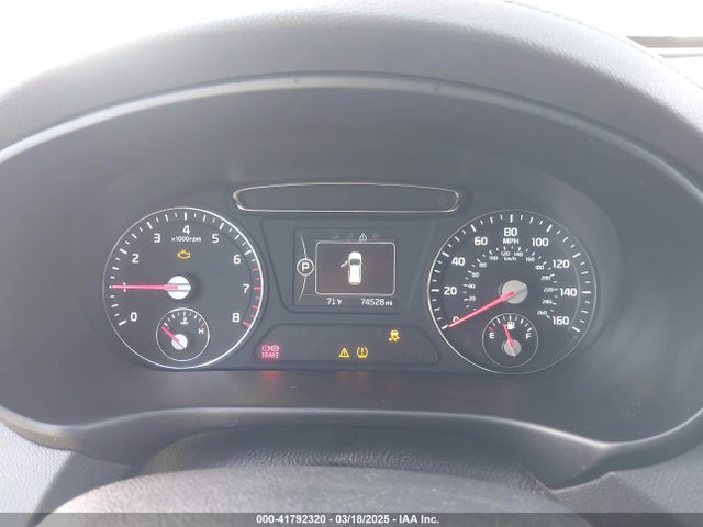 5XYPG4A33HG268167 KIA Sorento 2.4l Lx