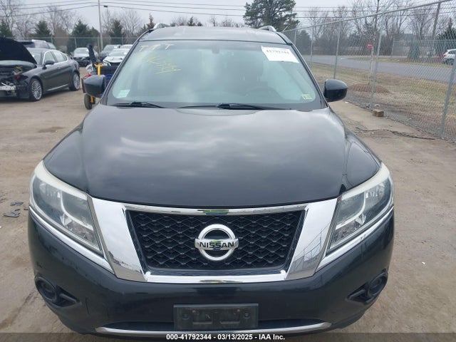 5N1AR2MM3EC687267 Nissan Pathfinder Sv