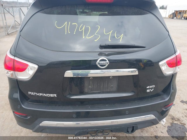 5N1AR2MM3EC687267 Nissan Pathfinder Sv