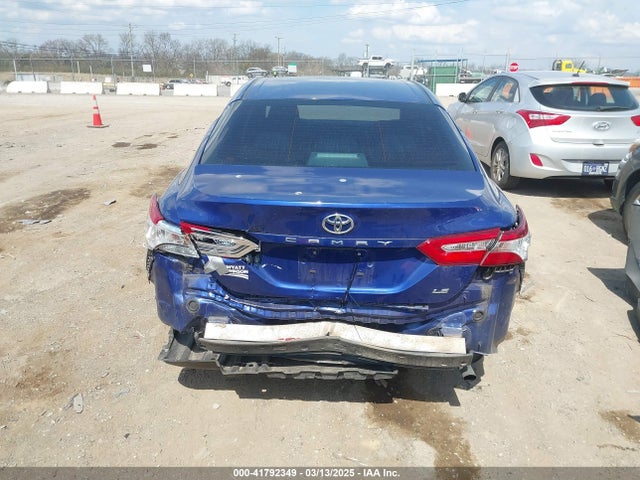 4T1B11HK2JU523768 Toyota CAMRY LE