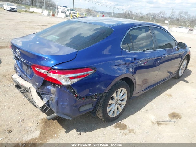 4T1B11HK2JU523768 Toyota CAMRY LE