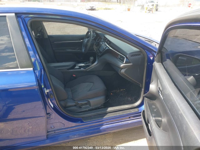 4T1B11HK2JU523768 Toyota CAMRY LE