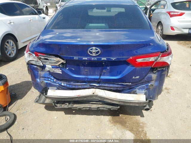 4T1B11HK2JU523768 Toyota CAMRY LE