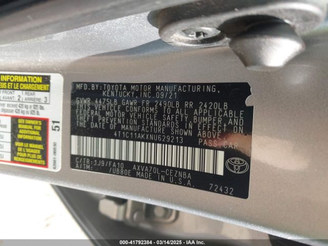 4T1C11AKXNU629213 Toyota CAMRY LE