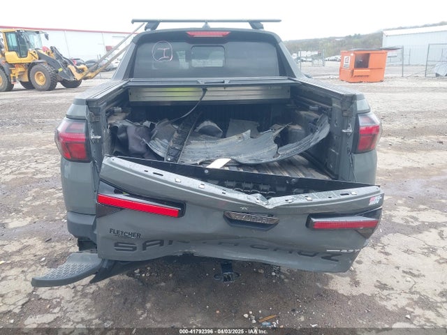 5NTJCDAF1PH055092 Hyundai Santa Cruz Night