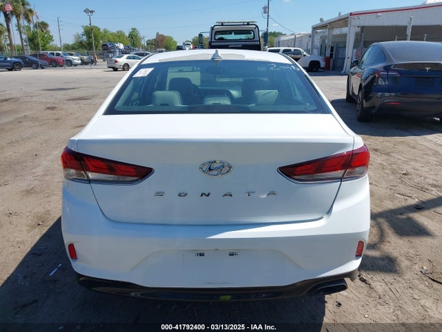 Hyundai SONATA SEL 2018 5NPE34AF6JH600274 Image 16