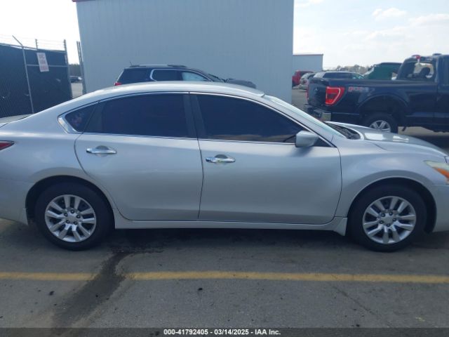 1N4AL3AP0FC175337 Nissan Altima 2.5 S