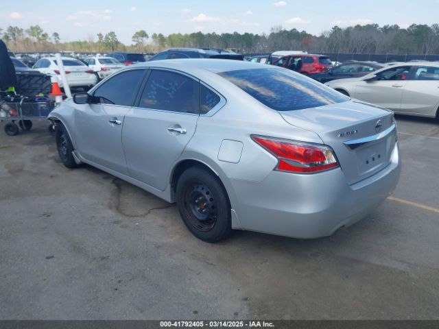 1N4AL3AP0FC175337 Nissan Altima 2.5 S