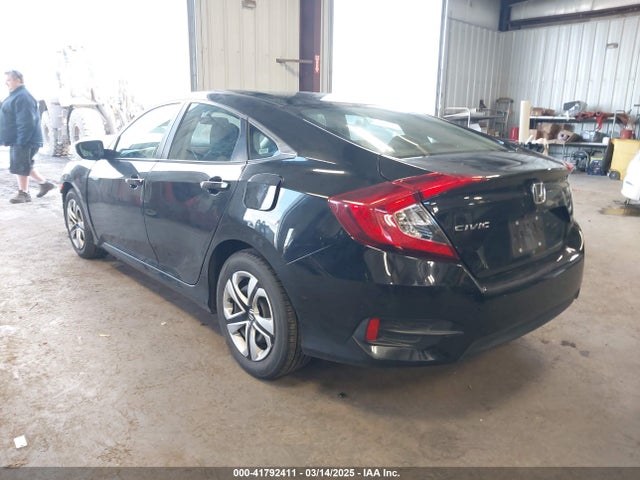 19XFC2F52GE218572 Honda Civic Lx