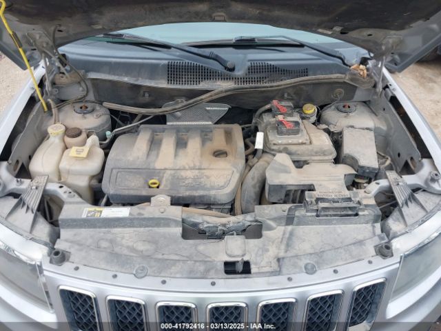 1C4NJDBB8GD780146 Jeep Compass Sport