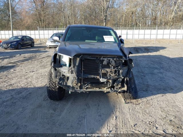 3TMCZ5AN9LM308618 Toyota Tacoma Sr V6