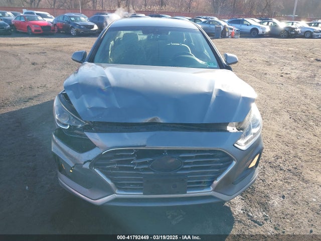 5NPE24AF9JH674582 Hyundai SONATA SE