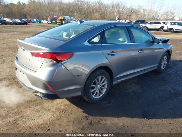 5NPE24AF9JH674582 Hyundai SONATA SE