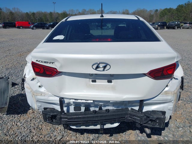 3KPC24A30KE049717 Hyundai ACCENT SE