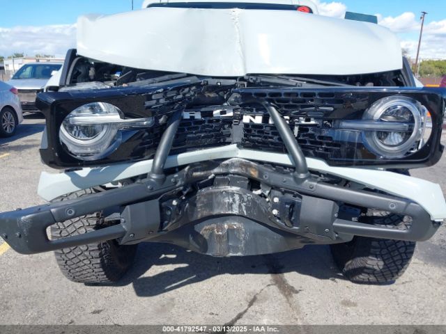 1FMEE5DP1NLB51765 Ford Bronco Wildtrak