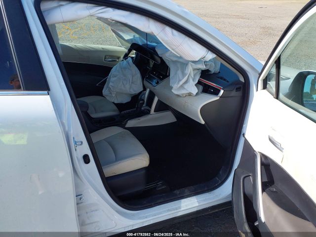 2023 TOYOTA COROLLA CROSS 7MUDAABG3PV049012 Photo 4