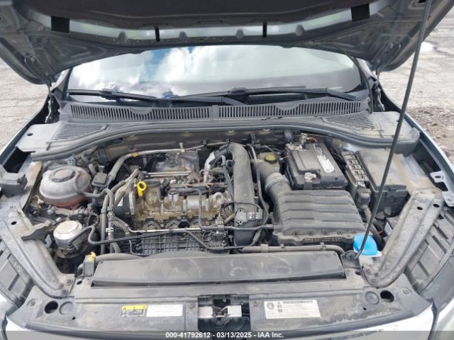 3VWC57BU8KM219678 Volkswagen Jetta 1.4t R-line/1.4t S/1.4t Se