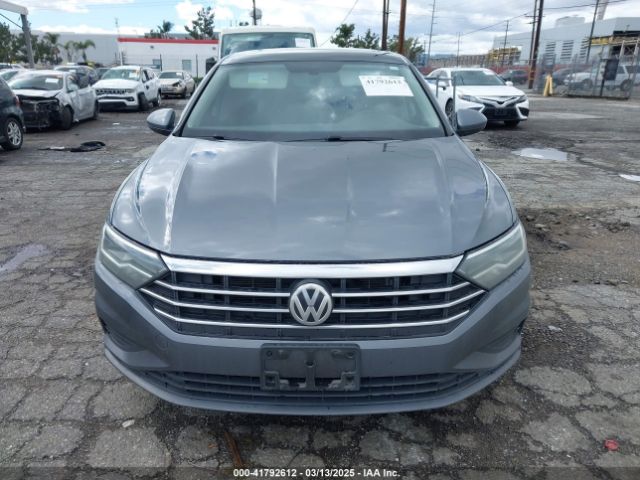 3VWC57BU8KM219678 Volkswagen Jetta 1.4t R-line/1.4t S/1.4t Se