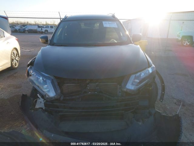 KNMAT2MV7JP611584 Nissan ROGUE SV