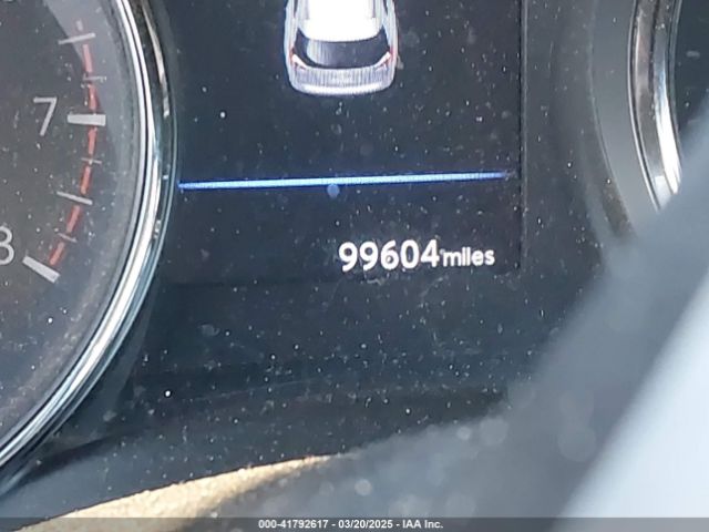 KNMAT2MV7JP611584 Nissan ROGUE SV