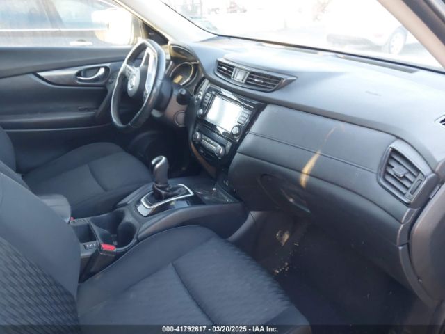 KNMAT2MV7JP611584 Nissan ROGUE SV