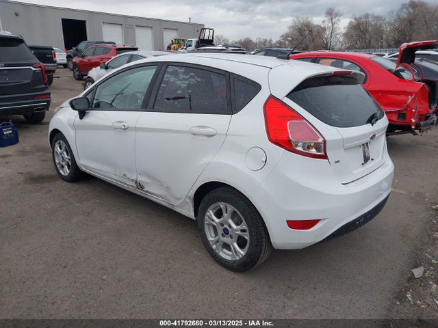 Ford 2015 2015 3FADP4EJ7FM105586 Image 3