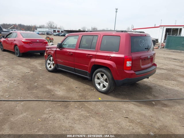 Jeep Patriot Latitude 2014 1C4NJPFA0ED690182 Image 3