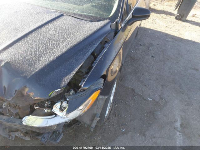 3FA6P0HD2KR199428 Ford 2019