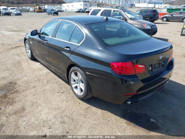 2013 BMW 528I WBAXG5C50DD230485 Photo 2