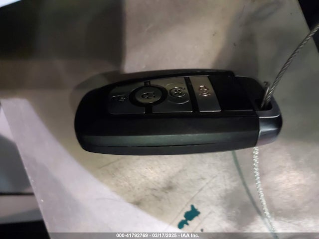 1FMCU0G63NUB63135 Ford ESCAPE SE