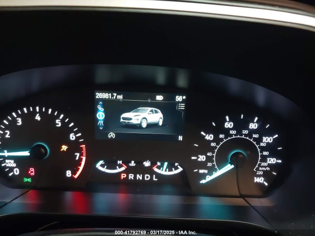 1FMCU0G63NUB63135 Ford ESCAPE SE
