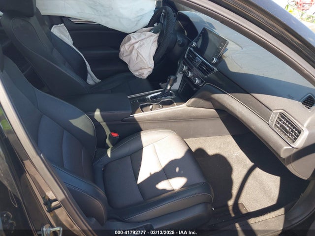1HGCV1F32JA183548 Honda Accord Sport