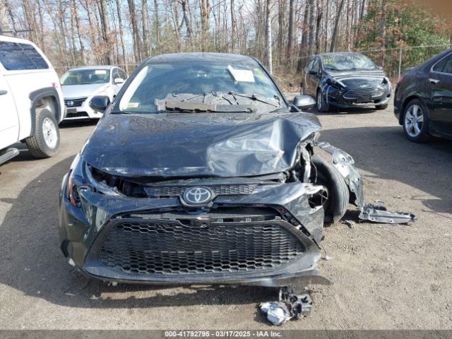 JTDEPRAE1LJ105449 Toyota COROLLA LE